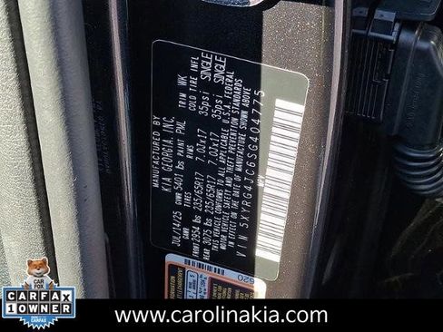 Used 2025 Kia Sorento LX image 26