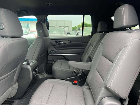 Used 2026 Chevrolet Traverse LT w/ Driver Confidence Package AWD/4WD image 13