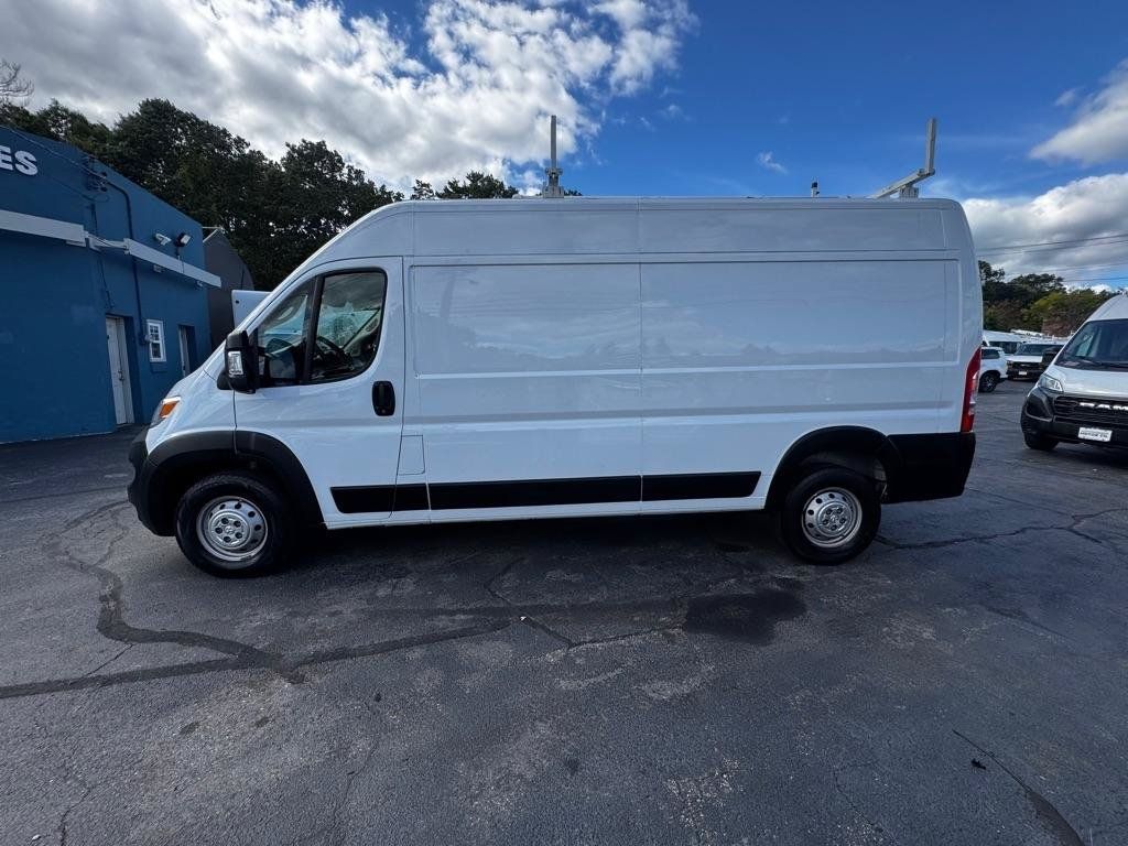 Used 2023 RAM ProMaster 3500 FWD image 3