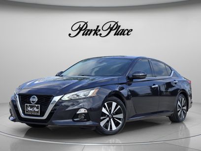 Used 2020 Nissan Altima 2.5 SV