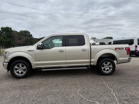 Used 2017 Ford F150 Lariat w/ Equipment Group 502A Luxury AWD/4WD image 27