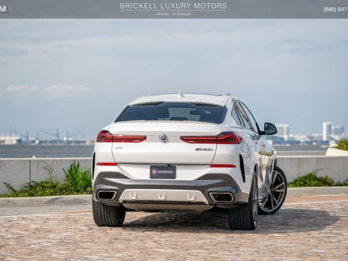 Used 2022 BMW X6 M50i w/ Executive Package AWD/4WD image 3