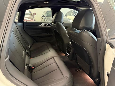 Used 2023 BMW i4 eDrive35 RWD image 19