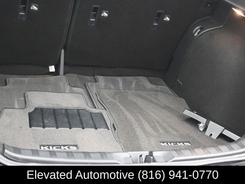 Used 2023 Nissan Kicks SV FWD image 19
