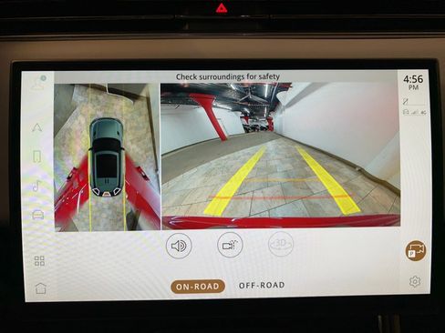 Used 2023 Land Rover Range Rover Sport SE Dynamic image 37