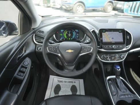 Used 2017 Chevrolet Volt Premier w/ Driver Confidence II Package image 21