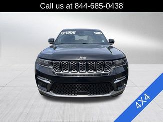 Used 2022 Jeep Grand Cherokee Summit AWD/4WD video 2