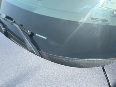Used 2024 Honda HR-V EX-L image 36