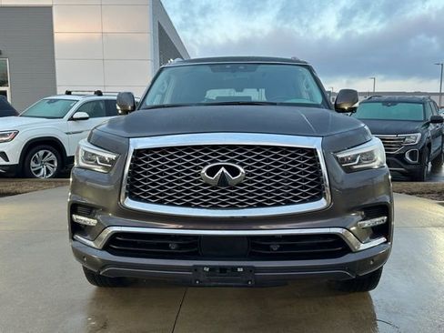 Used 2024 INFINITI QX80 Luxe image 3