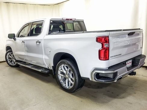 Used 2019 Chevrolet Silverado 1500 LTZ w/ LTZ Premium Package image 5