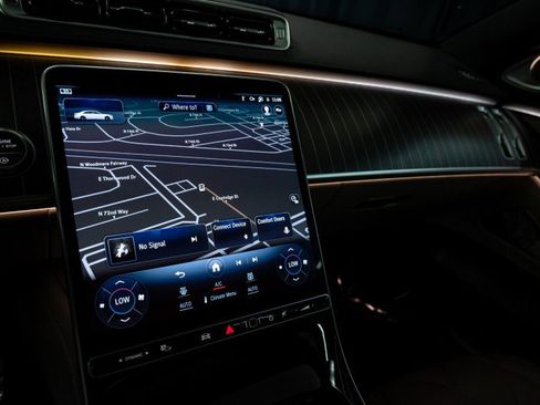 Used 2025 Mercedes-Benz Maybach S 680 4MATIC image 21
