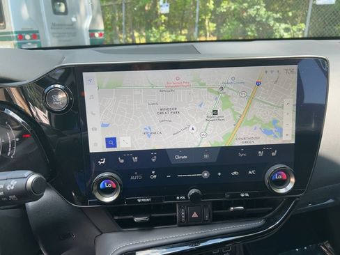 Used 2024 Lexus NX 350 AWD image 17
