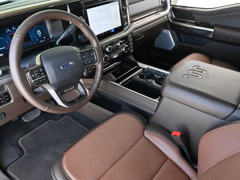 Used 2026 Ford F250 King Ranch w/ Chrome Package AWD/4WD image 16