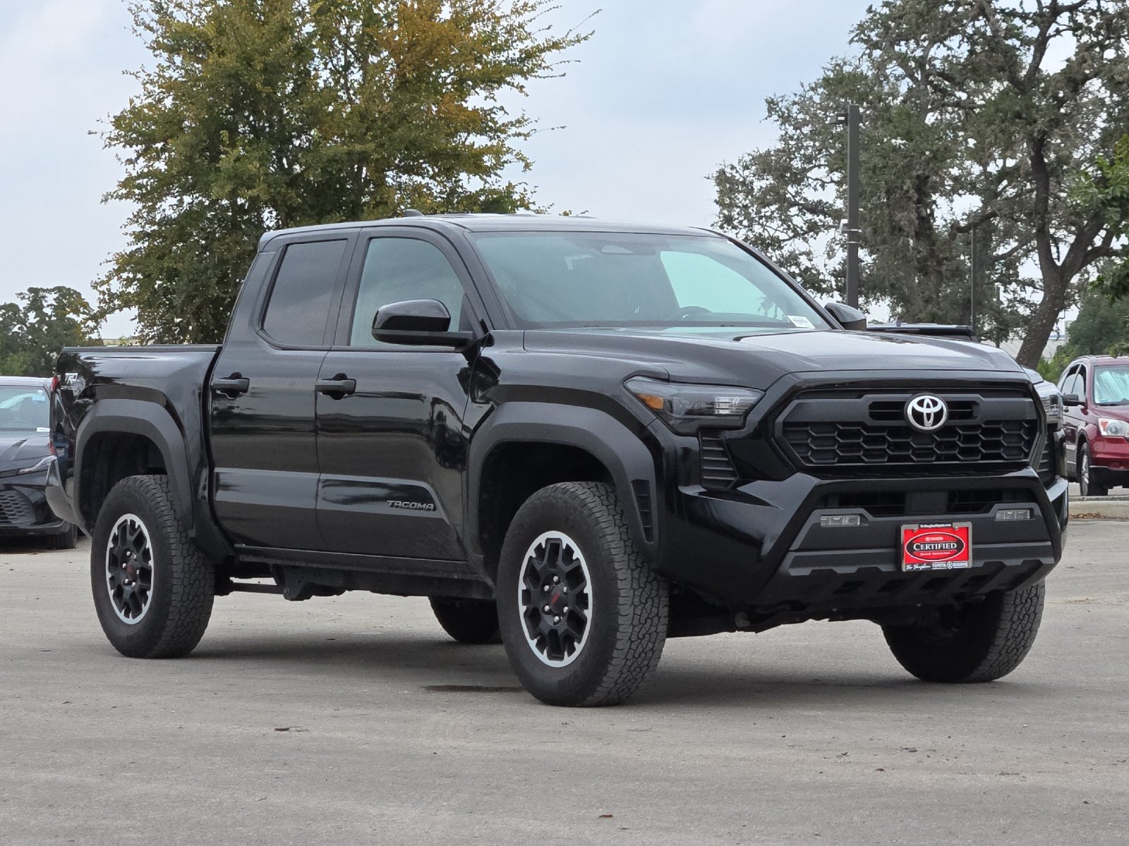 Certified 2025 Toyota Tacoma TRD Off-Road AWD/4WD image 7