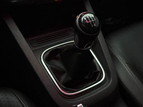 Used 2014 Volkswagen Jetta SE FWD image 34