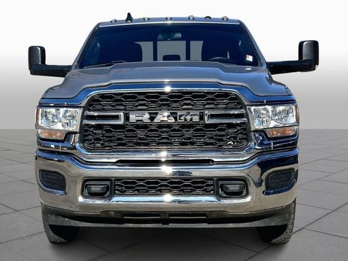 Used 2022 RAM 3500 Tradesman image 3