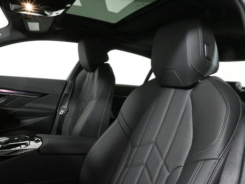 Used 2025 BMW i5 xDrive40 w/ Premium Package image 15