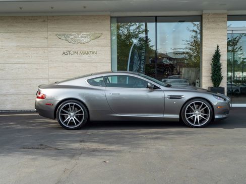 Used 2006 Aston Martin DB9 Coupe RWD image 44