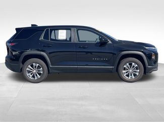 New 2026 Chevrolet Equinox LT w/ Convenience Package II FWD video 2