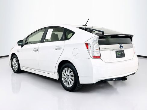 Used 2014 Toyota Prius Prime Plug-In Hybrid FWD image 5