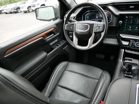 Used 2022 GMC Sierra 1500 Denali w/ Denali Reserve Package AWD/4WD image 18