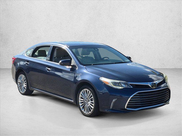 Used 2018 Toyota Avalon Limited w/ Carpet Mat Package FWD image 3