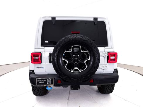 Used 2022 Jeep Wrangler Unlimited Rubicon 4xe w/ Steel Bumper Group AWD/4WD image 19