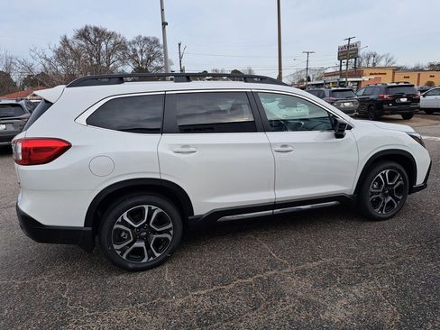 New 2026 Subaru Ascent Limited image 7