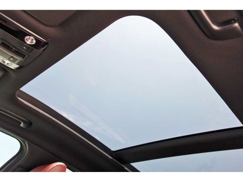 Used 2024 Kia Sportage SX FWD image 29