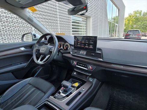 Used 2022 Audi Q5 2.0T Premium Plus AWD/4WD image 22