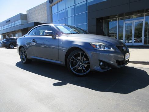 Used 2013 Lexus IS 250C image 14