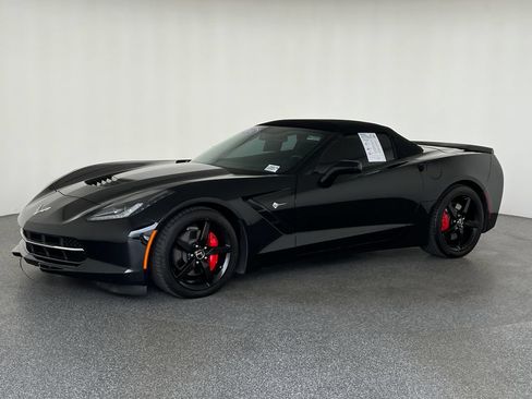 Used 2014 Chevrolet Corvette Stingray Convertible w/ 2LT Preferred Equipment Group RWD image 9