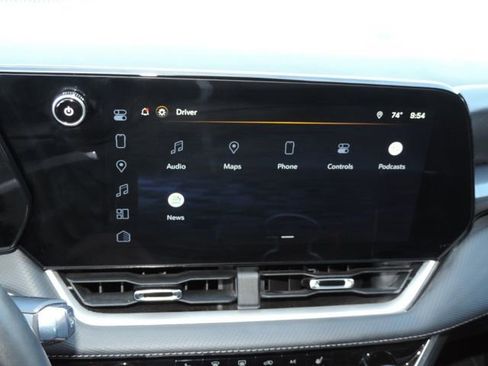 Certified 2025 Chevrolet Equinox LT image 22