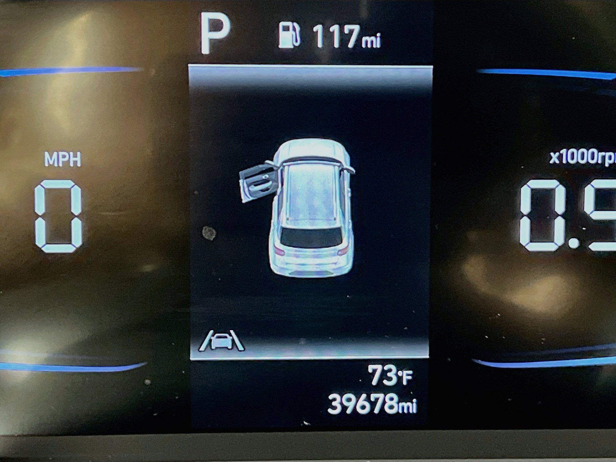 Used 2025 Hyundai Venue SEL FWD image 21