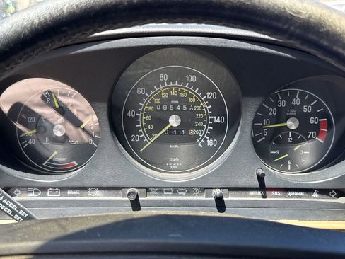 Used 1986 Mercedes-Benz 560 SL image 20