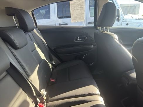 Used 2016 Honda HR-V EX-L image 12