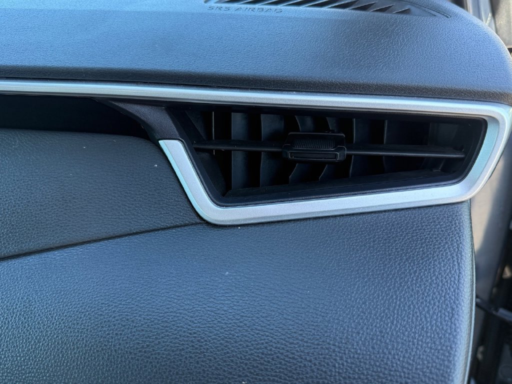 Certified 2025 Toyota Corolla LE FWD image 18