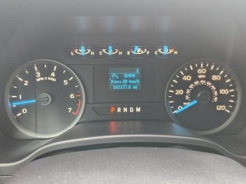Used 2018 Ford F150 XLT RWD image 14