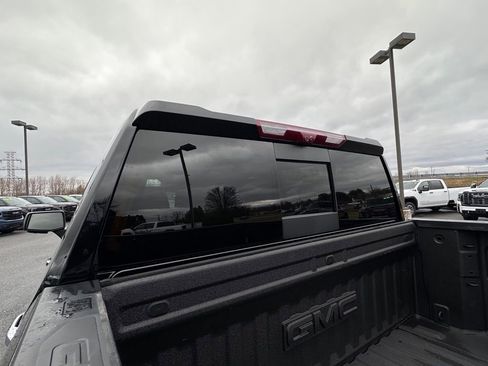 Certified 2025 GMC Sierra 1500 Denali w/ Denali Reserve Package AWD/4WD image 41