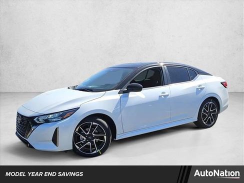 New 2025 Nissan Sentra SR image 1