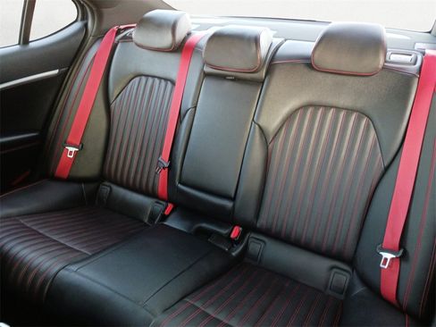 Used 2023 Genesis G70 2.0T w/ Sport Prestige Package image 9