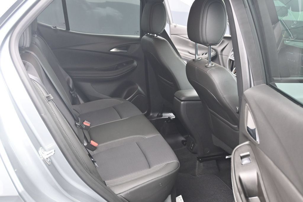 Certified 2026 Buick Encore GX Preferred AWD/4WD image 12