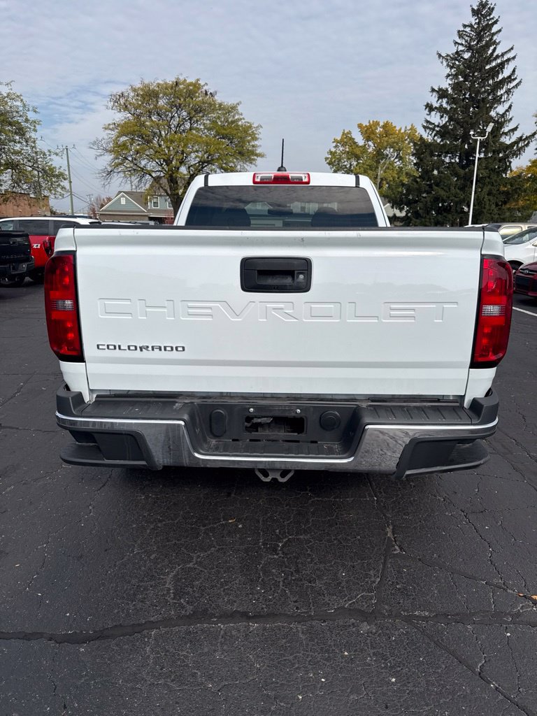 Used 2022 Chevrolet Colorado W/T RWD image 5