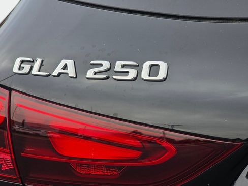 New 2026 Mercedes-Benz GLA 250 4MATIC image 30