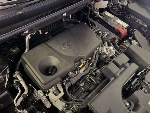 Used 2023 Toyota RAV4 LE image 14