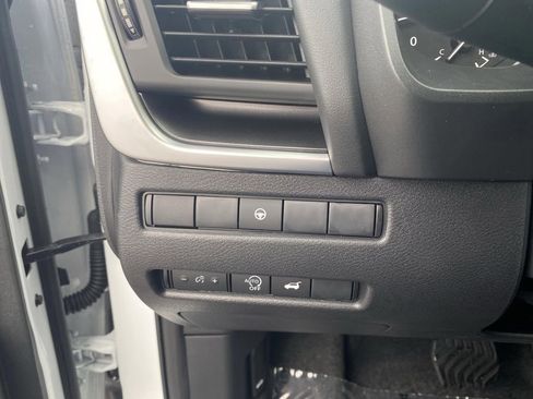 New 2026 Nissan Rogue SV image 26