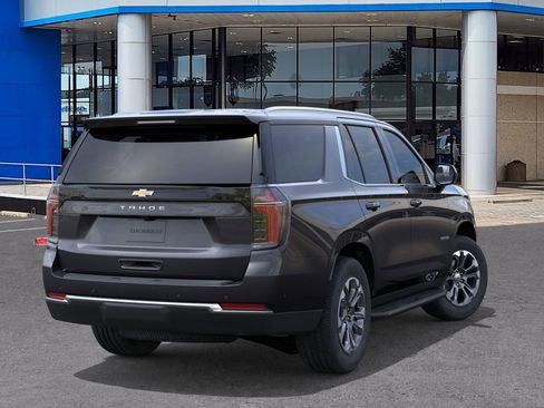 New 2026 Chevrolet Tahoe LS image 4