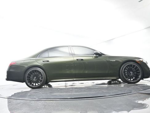 Used 2025 Mercedes-Benz S 63 AMG S image 54