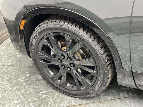 Used 2020 Chevrolet Blazer RS w/ LPO, Floor Liner Package AWD/4WD image 36