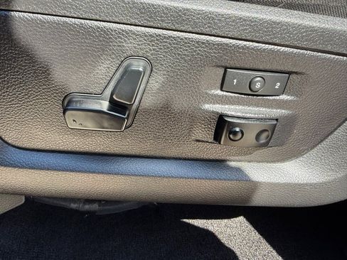 Used 2016 RAM 2500 Laramie AWD/4WD image 19